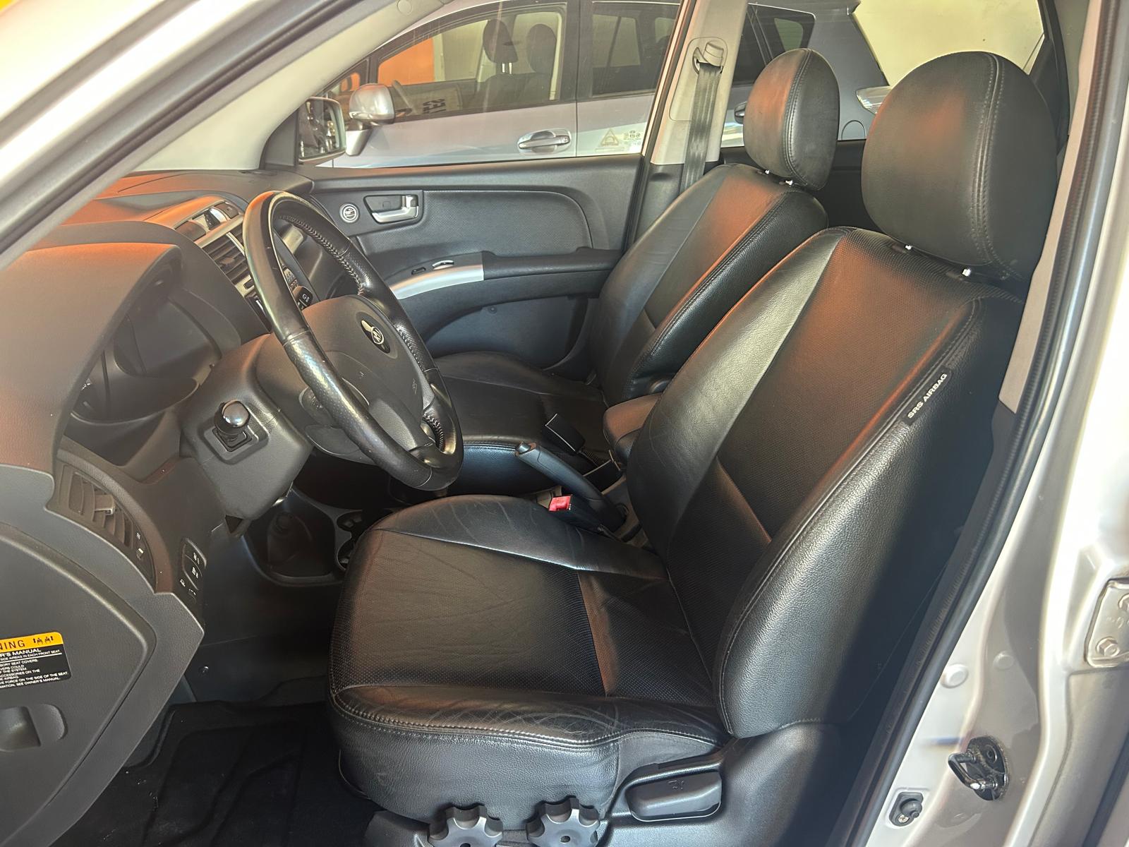 a8e4f300-0e0d-4fad-a73a-1d66463a3597