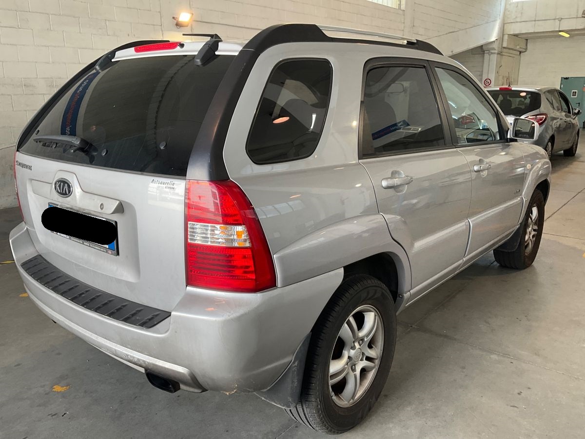 max-RX06651_1cc675b3f41a9ea1a66ee5b3e1e18243